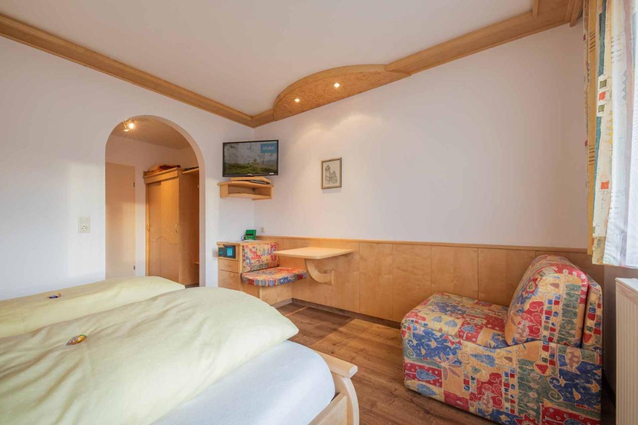 Hotel Haus Hubertus Mieders Zewnętrze zdjęcie
