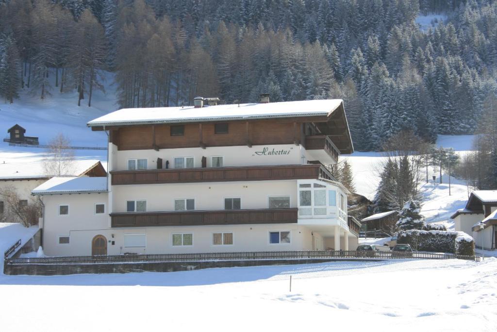 Hotel Haus Hubertus Mieders Zewnętrze zdjęcie