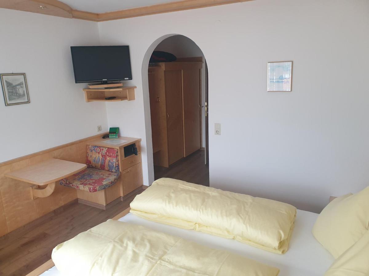Hotel Haus Hubertus Mieders Zewnętrze zdjęcie